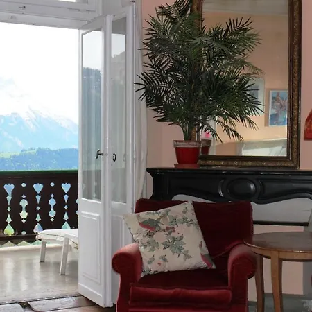 Couette-café Les Airelles 3*